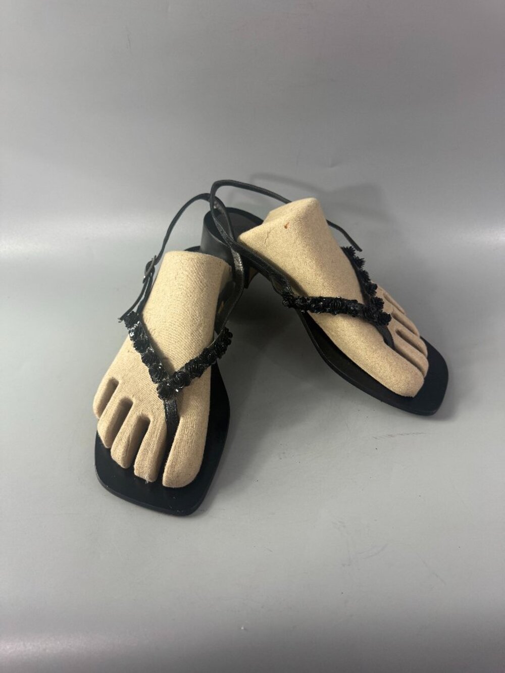 Pietro & Paolo Ferrara Black Leather Strappy Sandal, Size 40